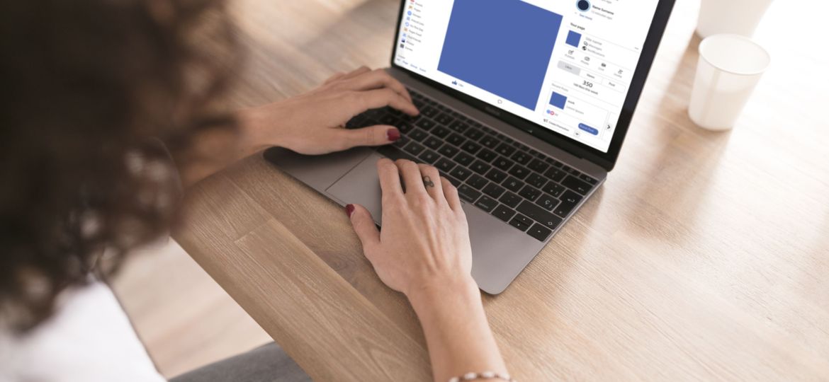 girl-with-laptop